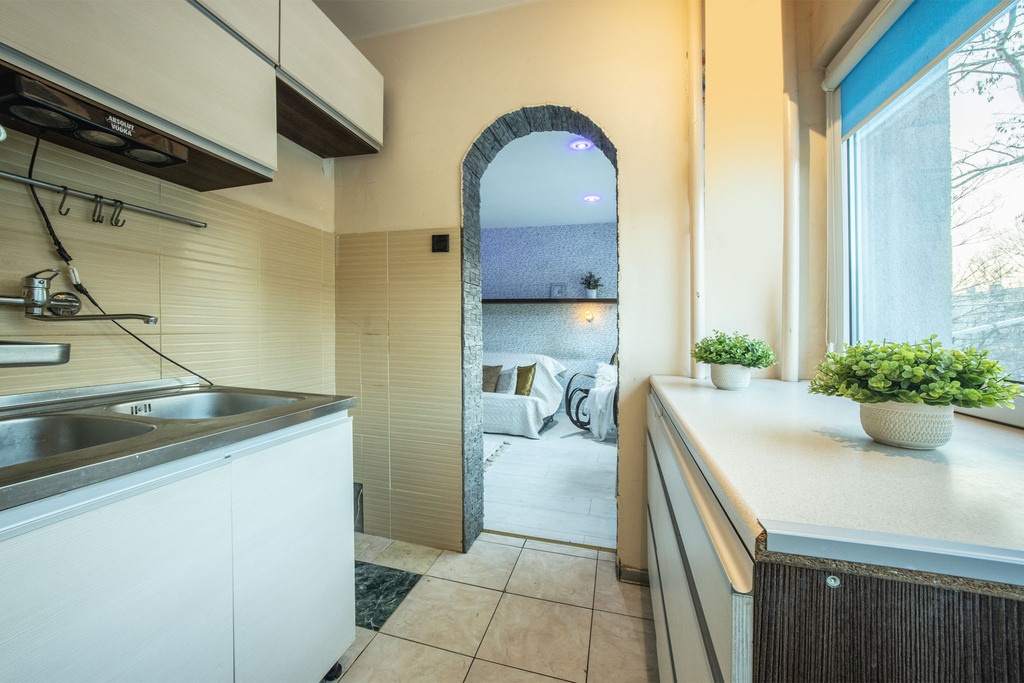 Kawalerka 25 m², 2. piętro, al. Pasjonistów