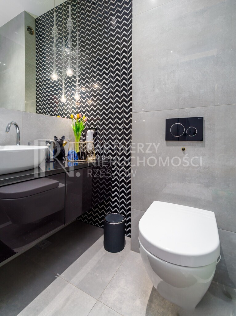 Dzielnica Parkowa -4 Pokoje + Garaż + Komórka