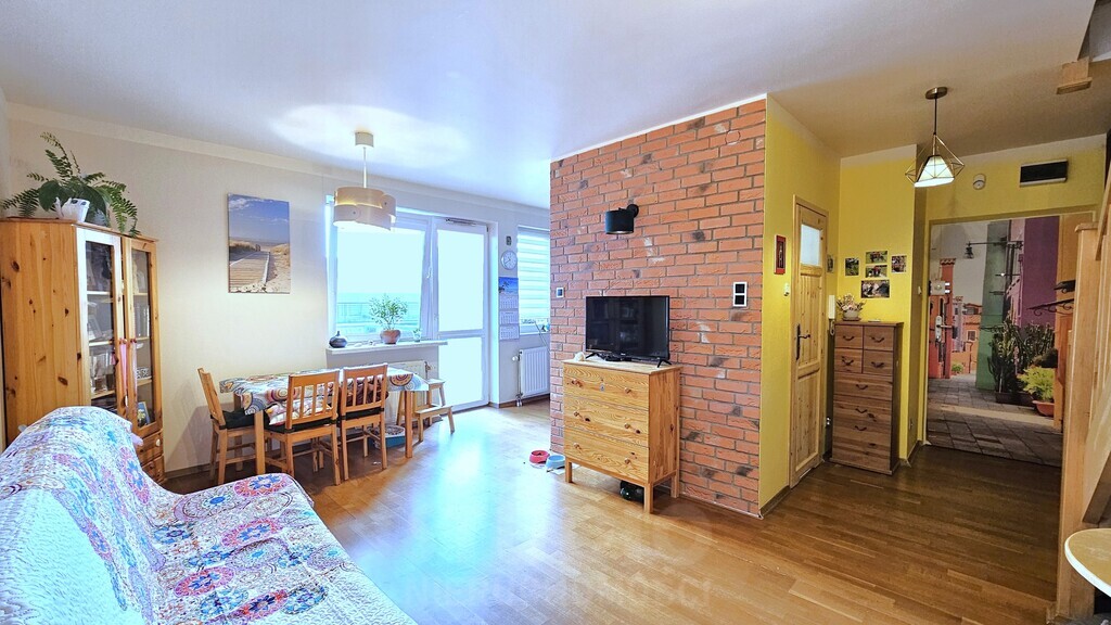 Balicka 74m 3 pok 2 poziomy garaż