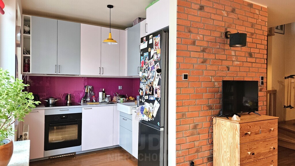 Balicka 74m 3 pok 2 poziomy garaż