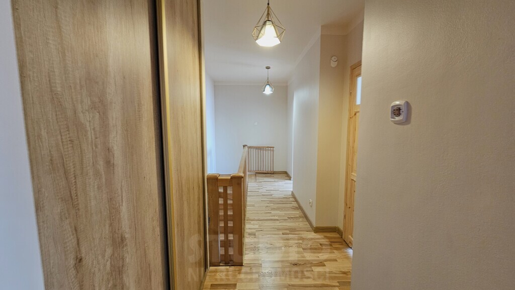 Balicka 74m 3 pok 2 poziomy garaż