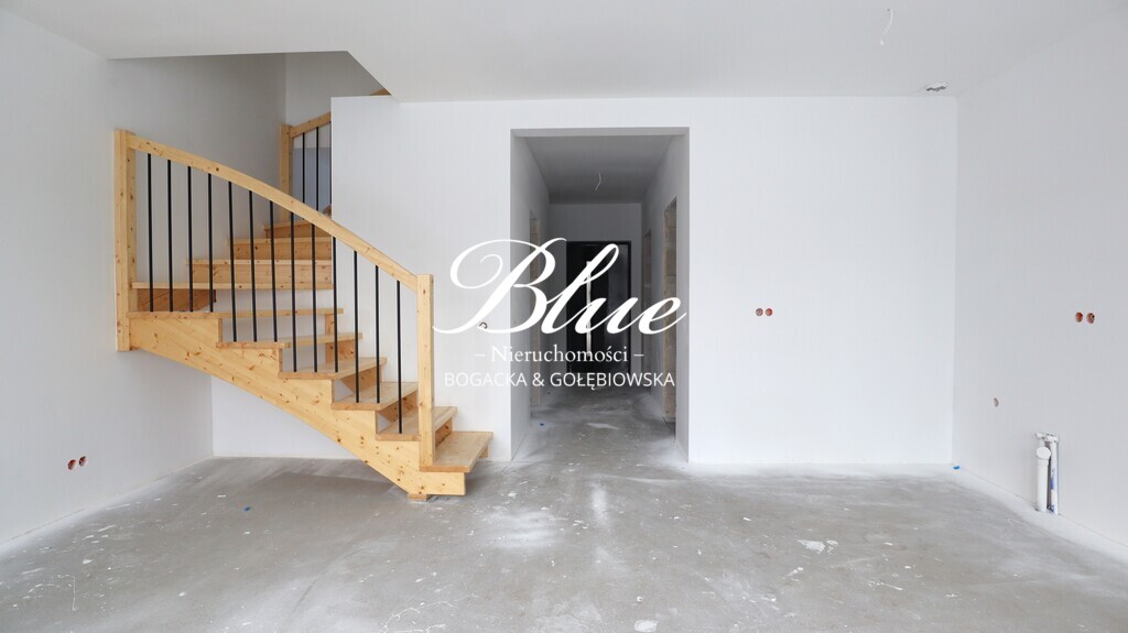 DOM W CENIE MIESZKANIA