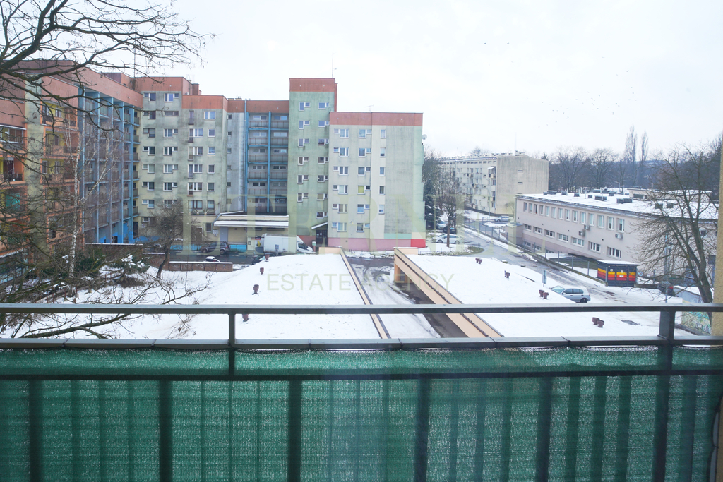 Przestronne mieszkanie 2-pokojowe 52m2 z piwnicą -