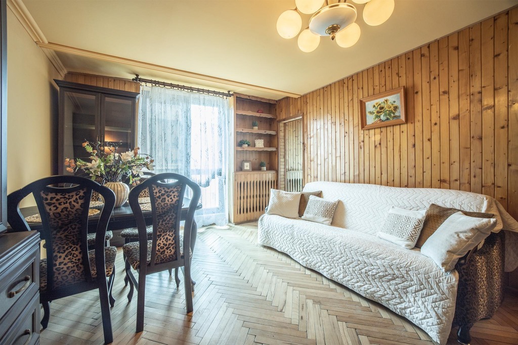 Hit na Parzeczewskiej: 2 piętro i parking!