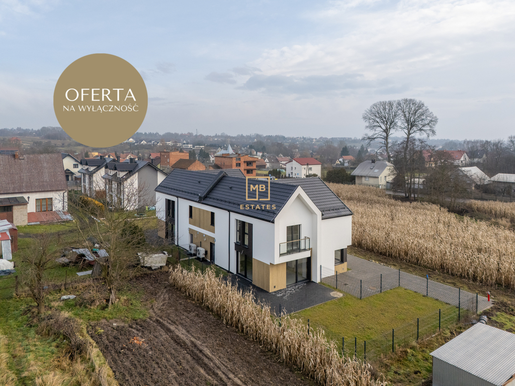 NOWOCZESNY SEGMENT W ZABUDOWIE BLIŹNIACZEJ