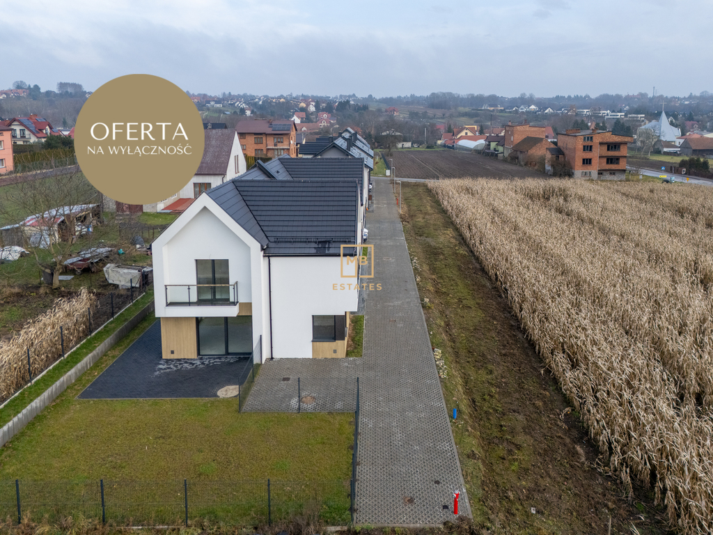 NOWOCZESNY SEGMENT W ZABUDOWIE BLIŹNIACZEJ