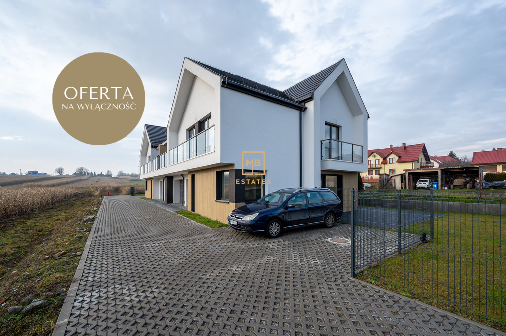 NOWOCZESNY SEGMENT W ZABUDOWIE BLIŹNIACZEJ