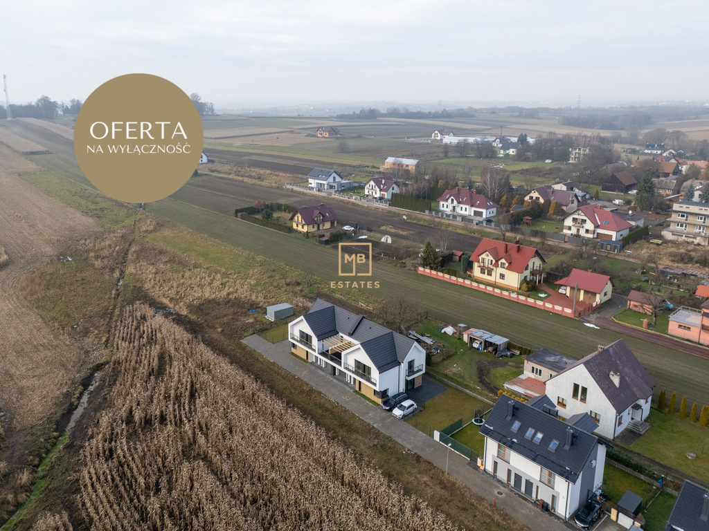 NOWOCZESNY SEGMENT W ZABUDOWIE BLIŹNIACZEJ