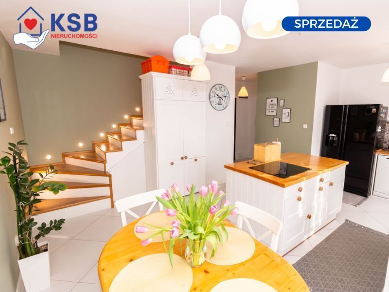 Apartament dwupoziomowy, Ostrowiec Św - 78m2