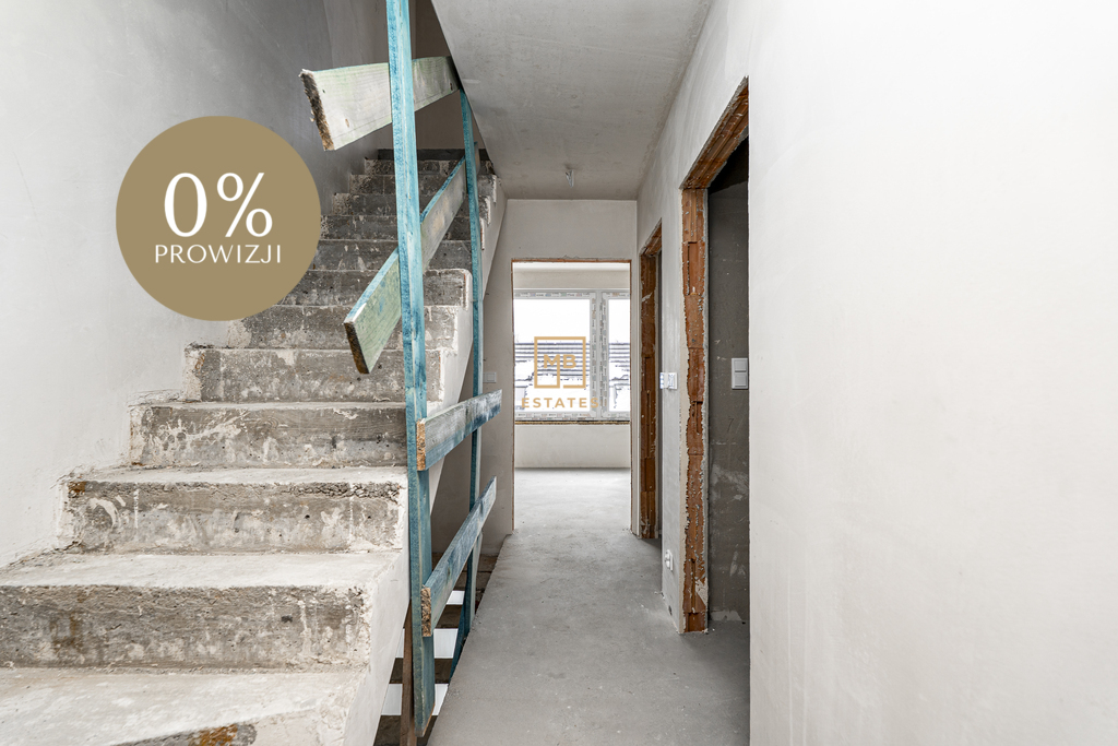 Nowoczesny Bliźniak w Uzdrowiskowej Części Miasta