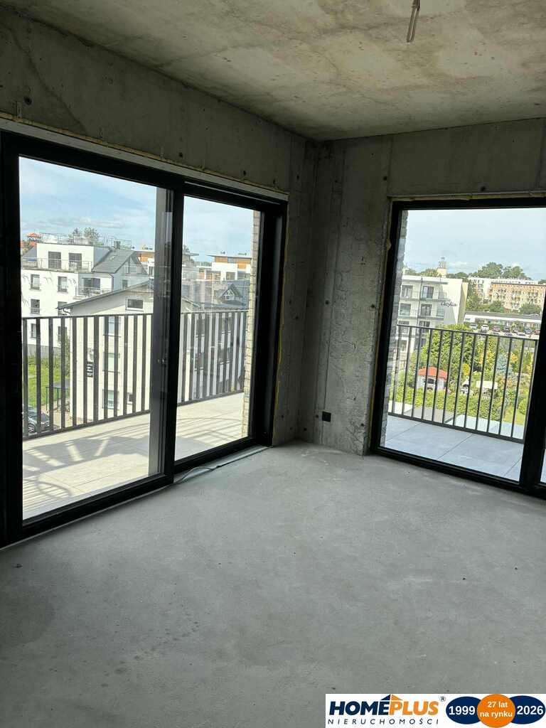 0%, apartament z tarasem na dachu w Helu