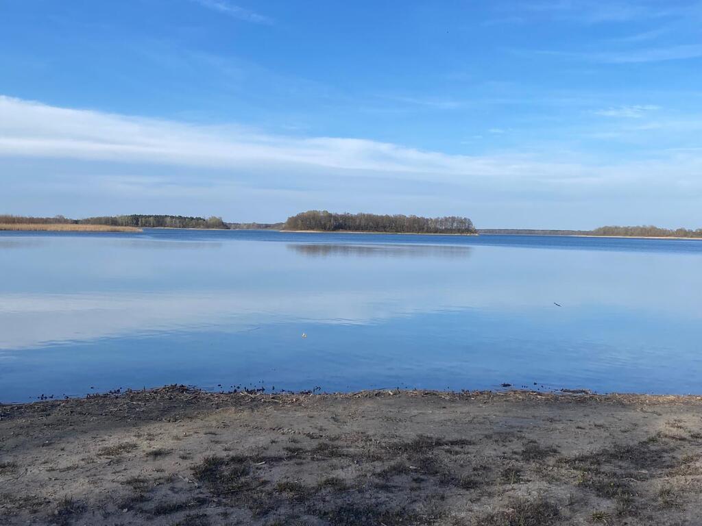 Wyjątkowa działka nad jeziorem Skorzęcin