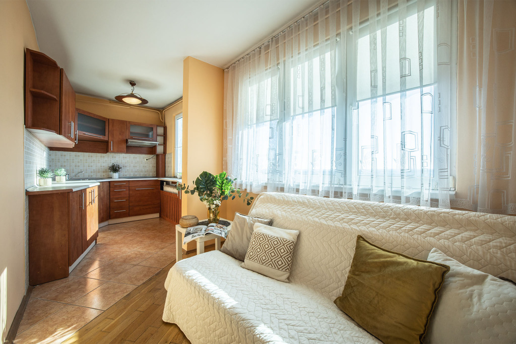 Mieszkanie z prywatnym biurem | Pabianice