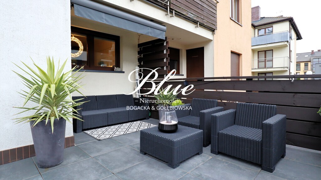 Mieszkanie z dużym tarasem i komórką lokatorską