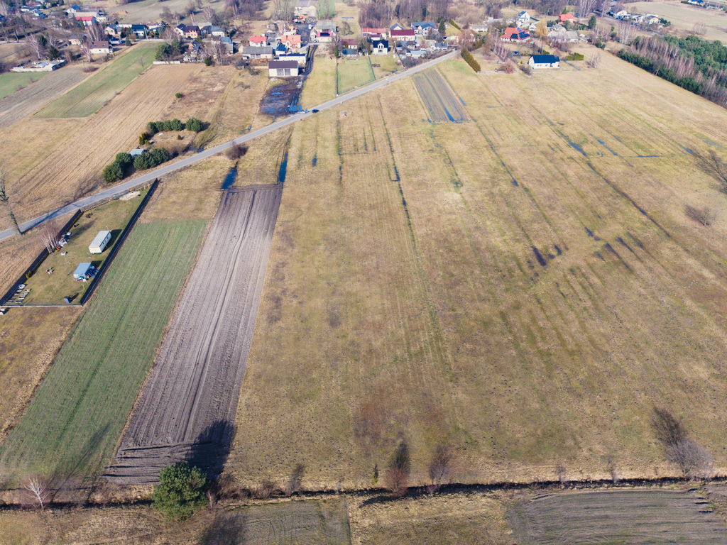 Działka... - po więcej informacji zadzwoń!