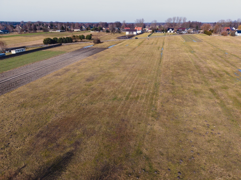 Działka... - po więcej informacji zadzwoń!