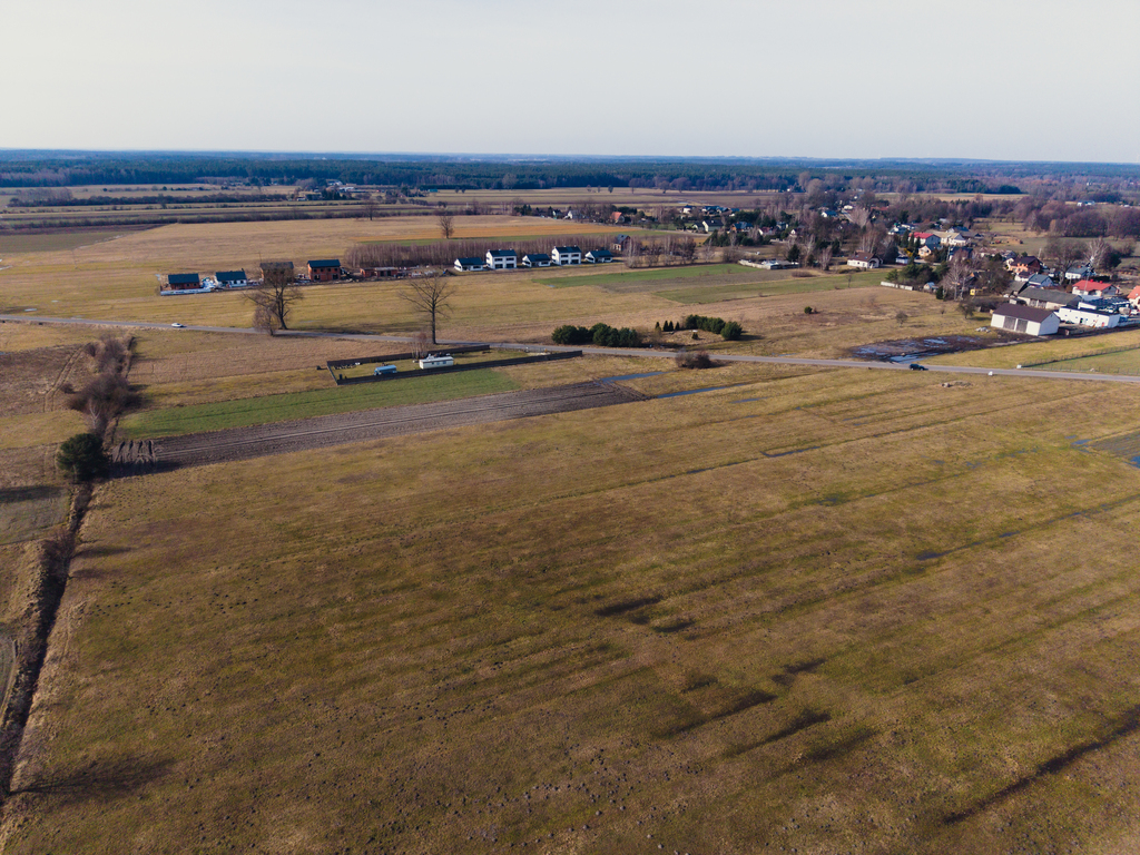Działka... - po więcej informacji zadzwoń!