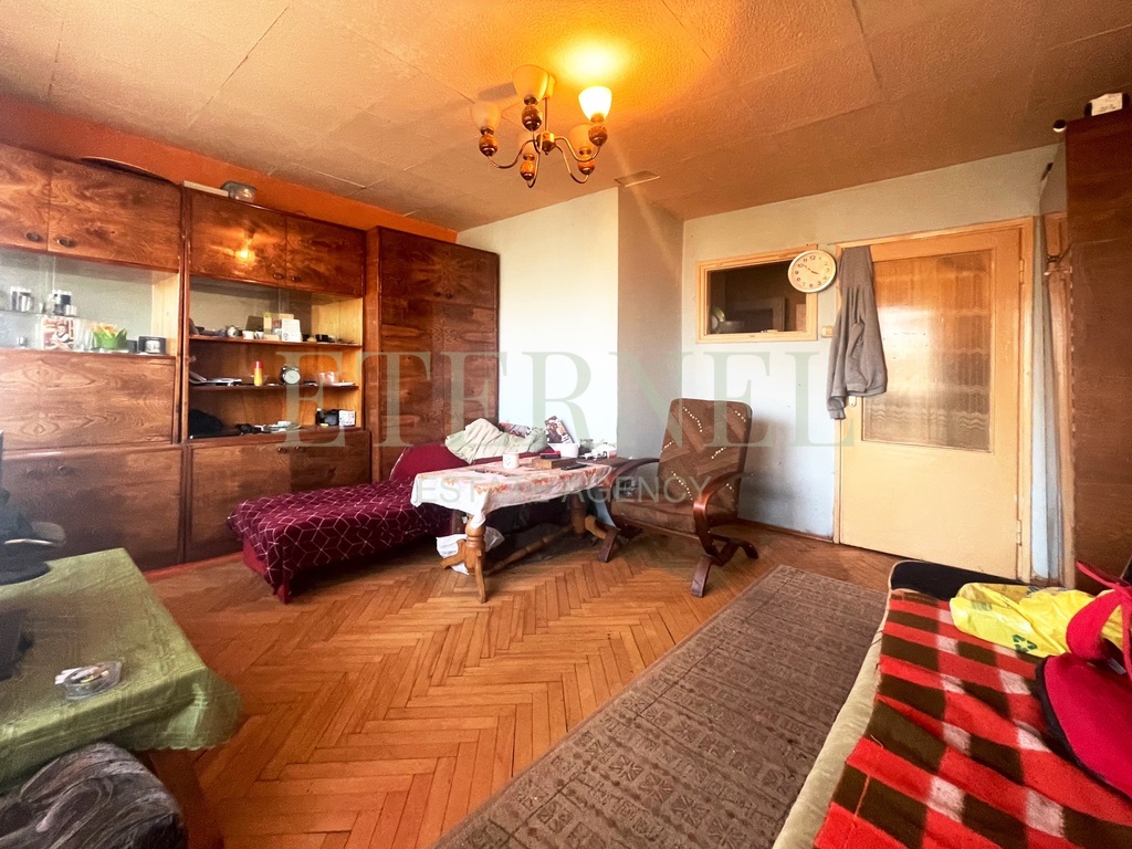 Kawalerka 25m2 z francuskim balkonem – Os. Jagiell