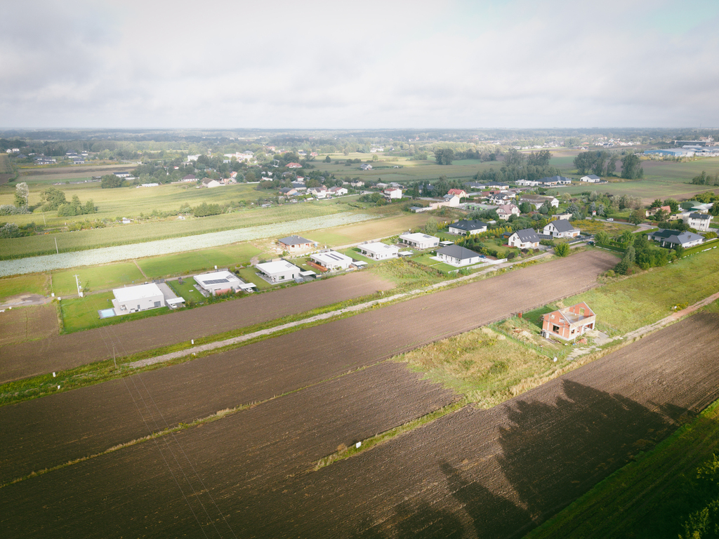 ZOSTAŁA OSTATNIA – działka 1200 m² Niesięcin