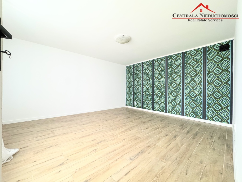 Dom wolnostojący 6 pokoi na osiedlu Stawki