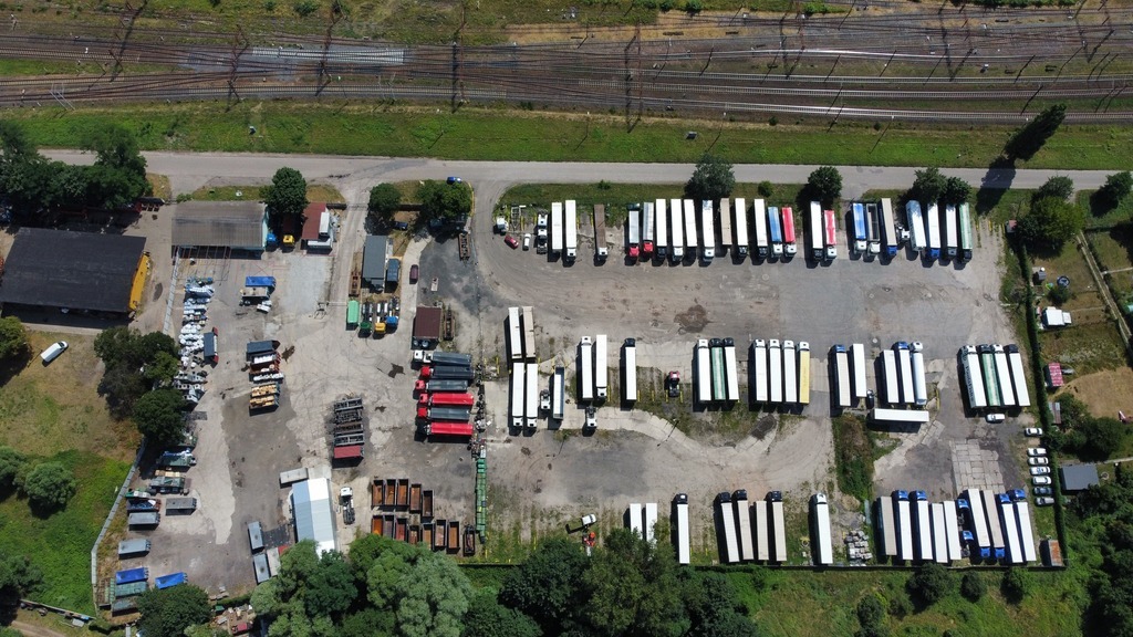 Utwardzony plac 1 ha, media, ogrodzenie – Dąbie