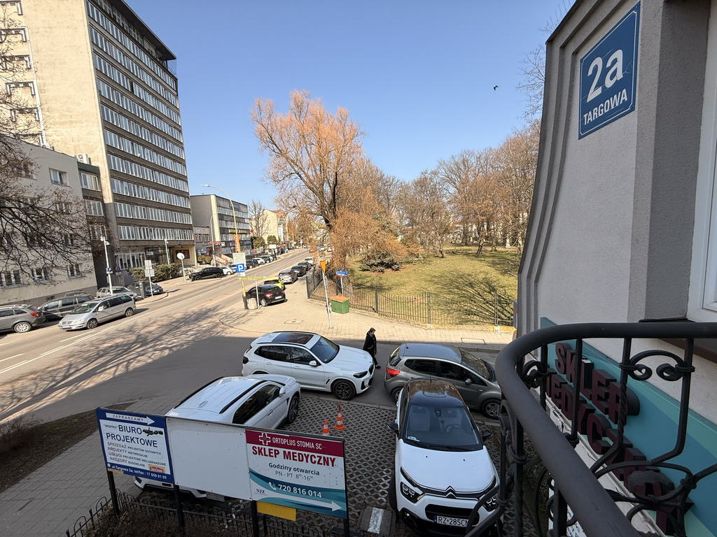 Tanie biuro w centrum Rzeszowa z parkingiem