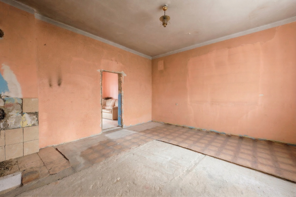 Dom do remontu, działka 5208 m² pod inwestycję