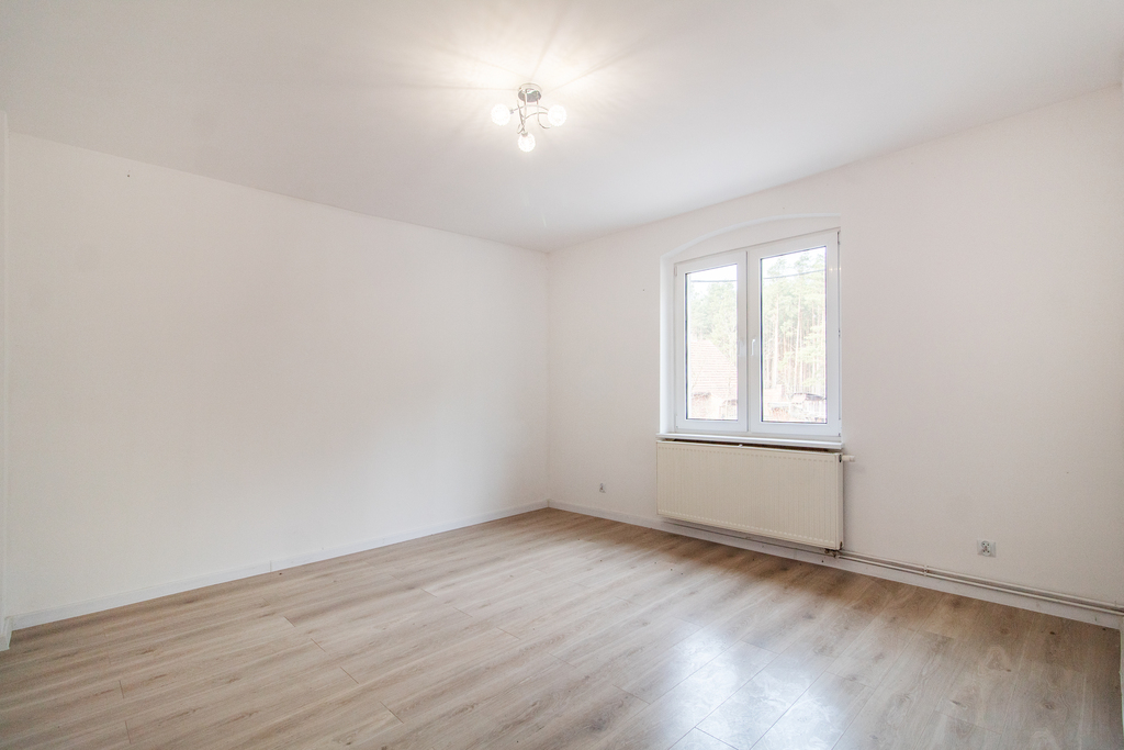 Mieszkanie z ogródkiem i garażem!