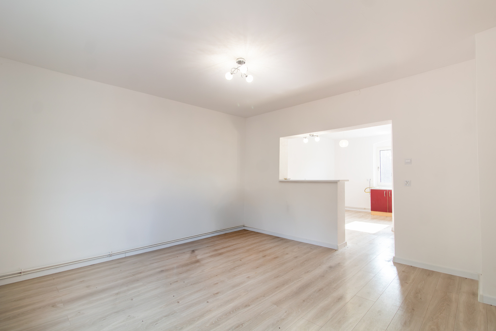 Mieszkanie z ogródkiem i garażem!