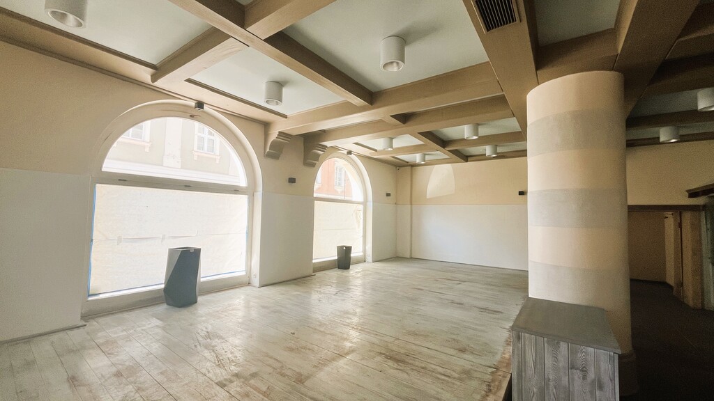 Wynajem lokal uż.gastronomiczny 370 m2.Opole RYNEK