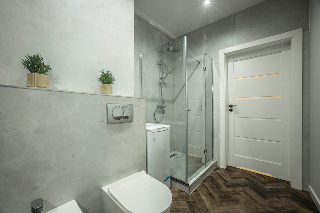 Karolewska: 2 pokoje + balkon = Twój nowy start!