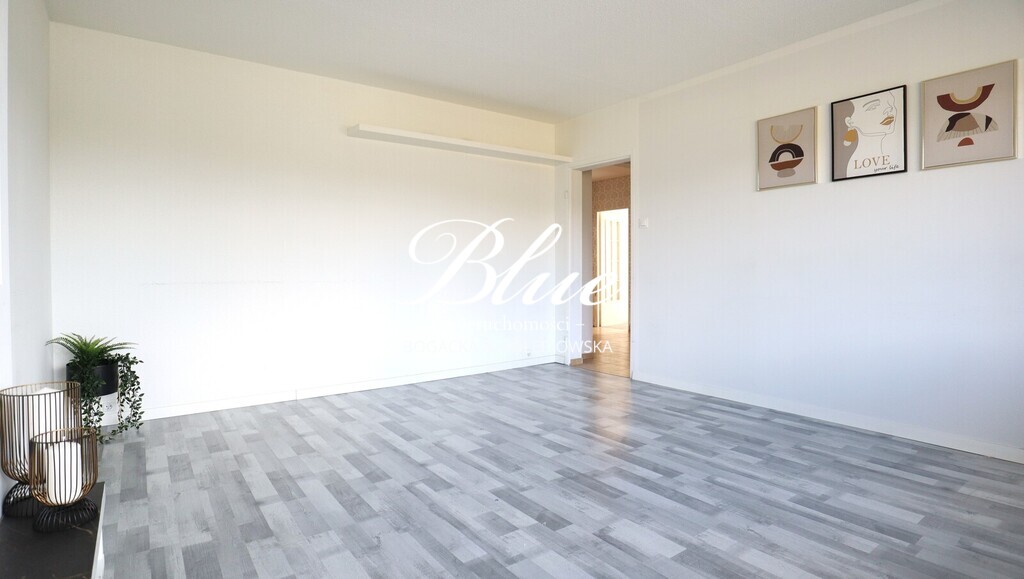 Przestronne, komfortowe pięciopokojowe mieszkanie