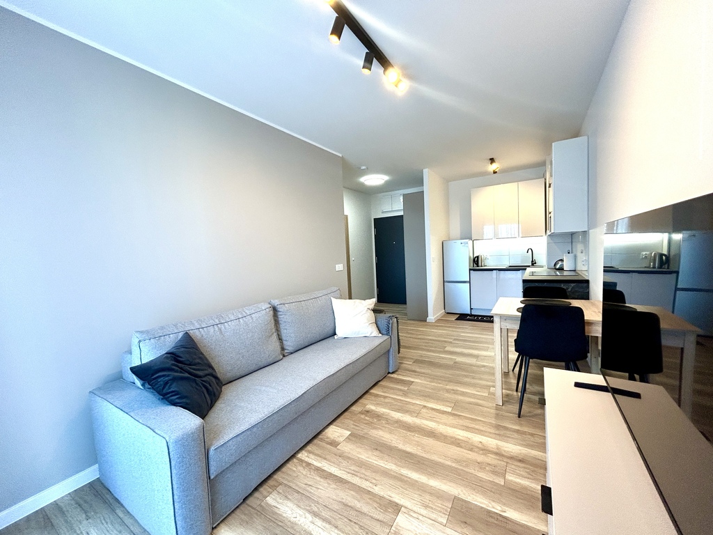 PIERWSZY NAJEM | 2 POKOJE | BALKON | GARAŻ