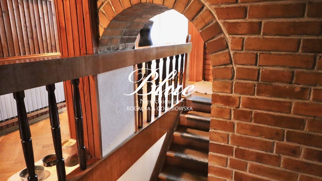 Bliźniak z charakterem 5 pokoi, kominek, ogród