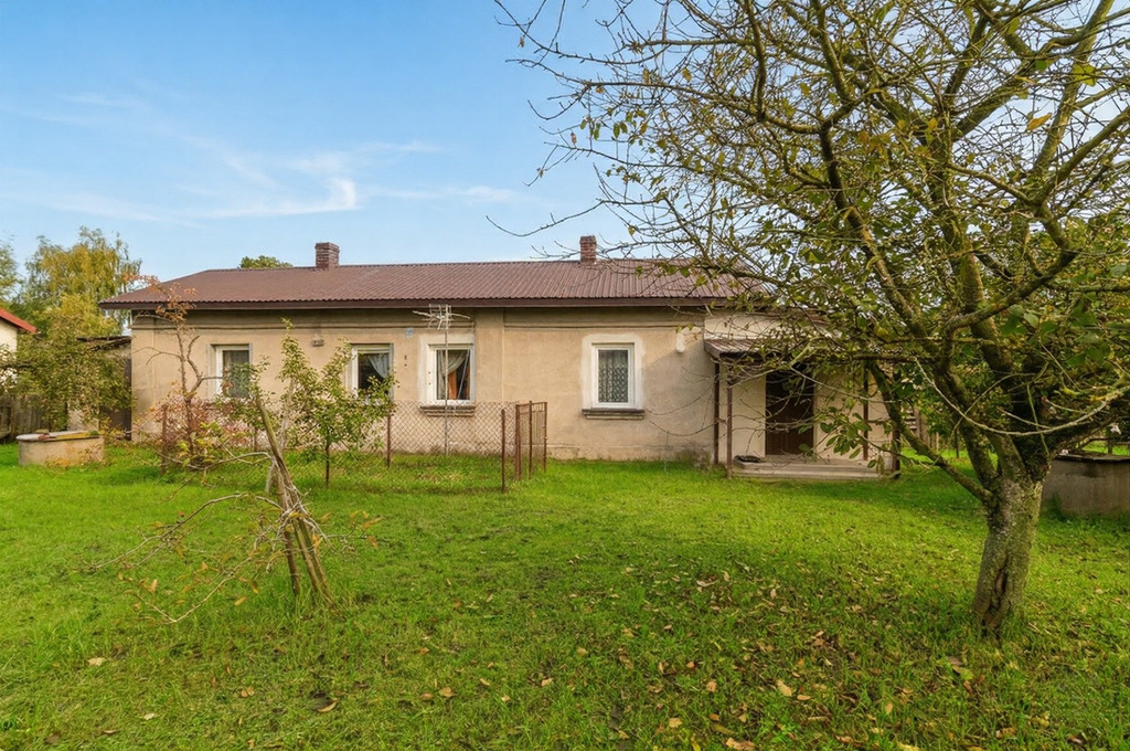 Dom wolnostojący z dużym ogrodem blisko Wisły