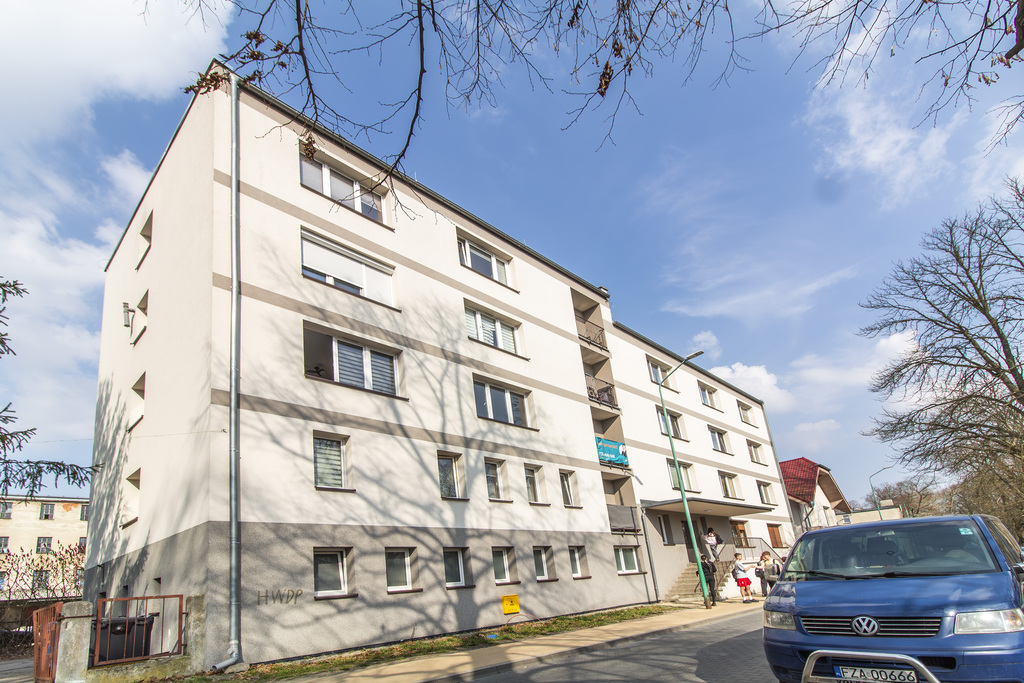 REZERWACJA!  1. piętrze z balkonem! centrum Lubska
