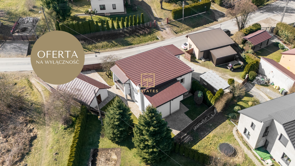 Wyremontowany dom z dwoma oddzielnymi wejściami