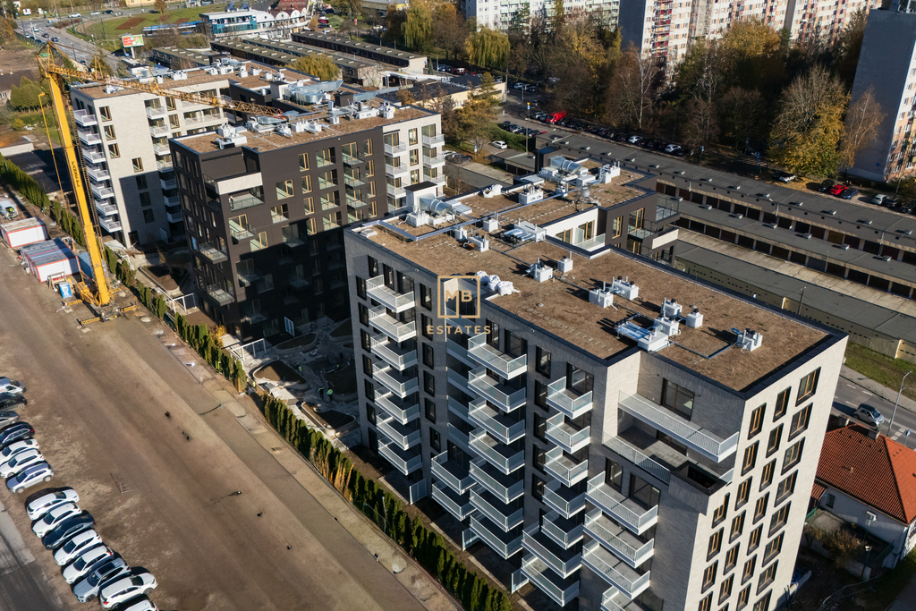 Wykończony nowoczesny apartament z tarasem