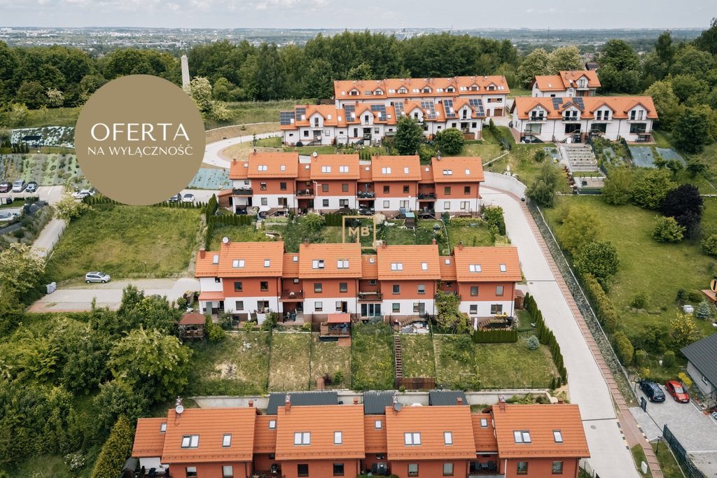 Komfortowy segment w zabudowie szeregowej.