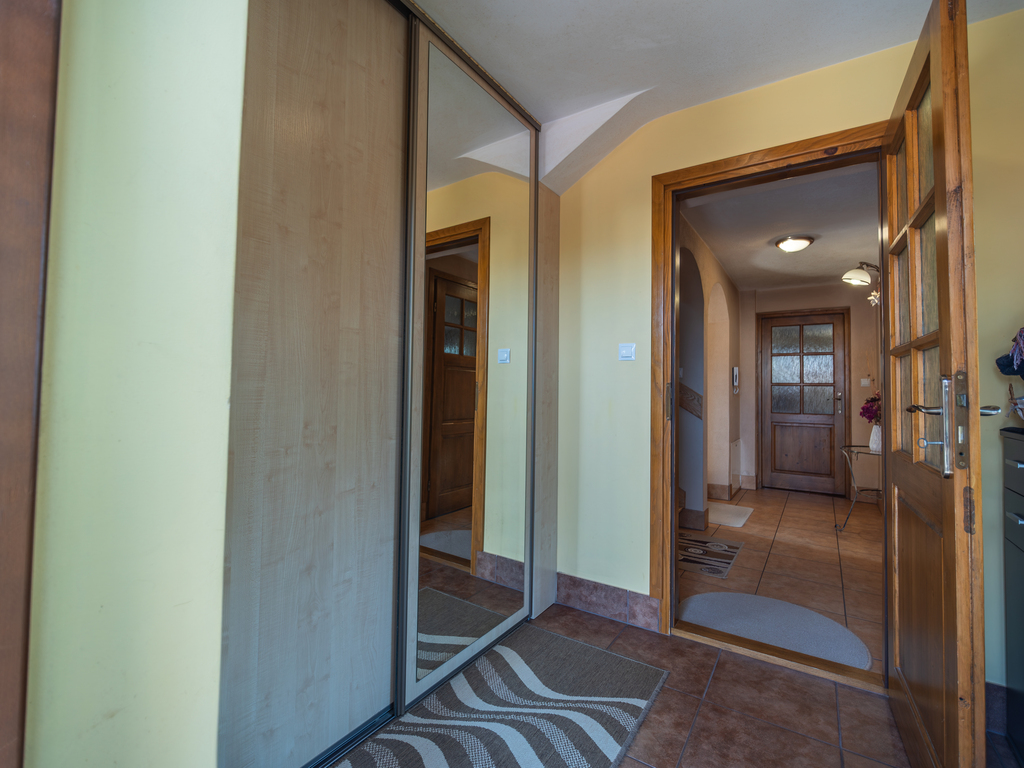 Ekonomiczny dom na przedmieściach Krosna | 120 m²