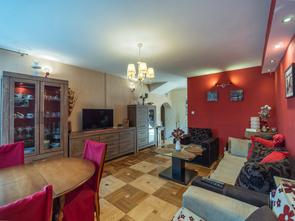 Ekonomiczny dom na przedmieściach Krosna | 120 m²