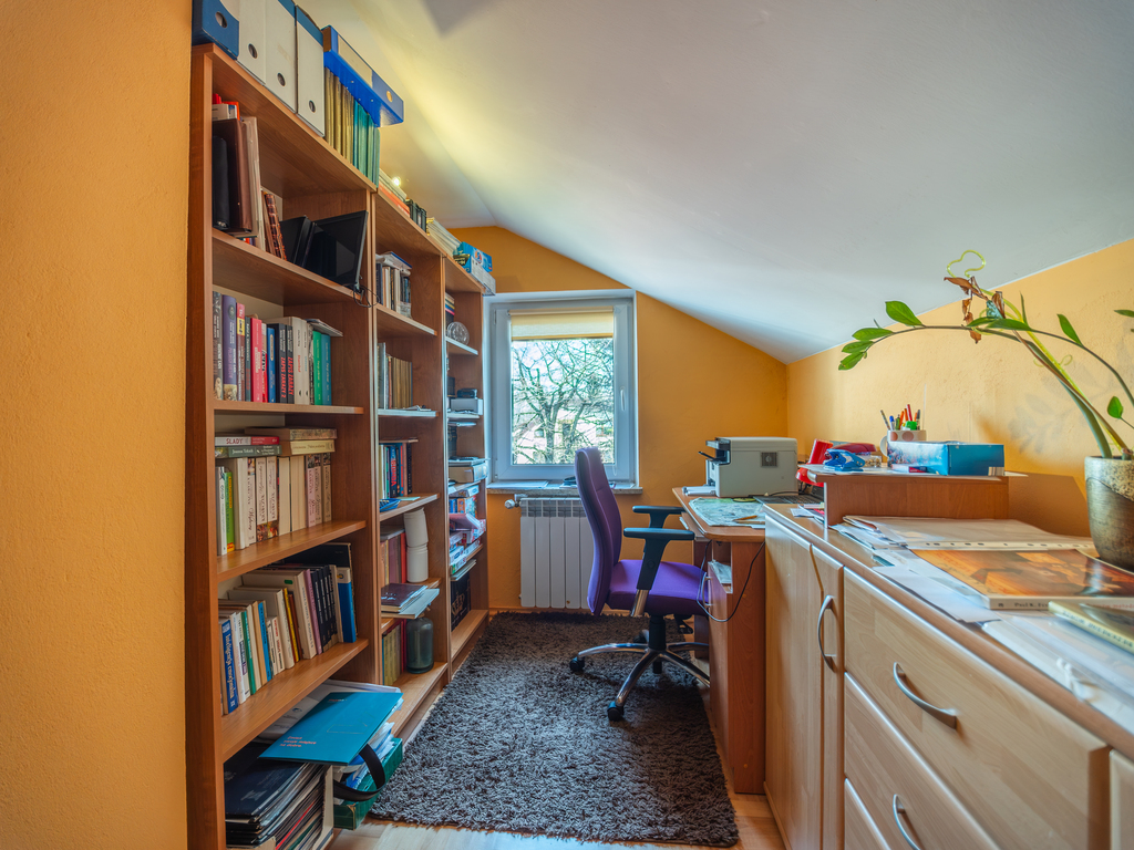 Ekonomiczny dom na przedmieściach Krosna | 120 m²