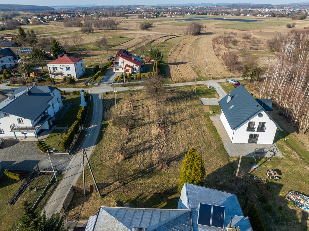 Na sprzedaż urokliwa działka budowlana – Długie