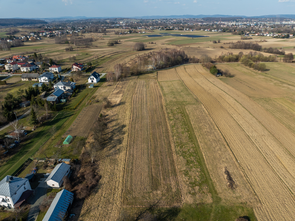 Na sprzedaż atrakcyjne działki budowlane – Długie
