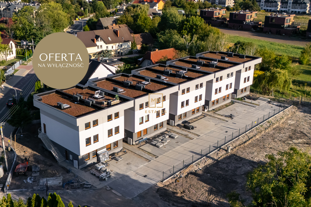 Design i prywatność – apartament z tarasem