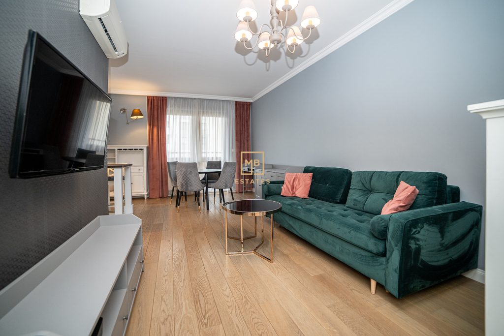 Eleganckie, umeblowane mieszkanie 58 m² z balkonem