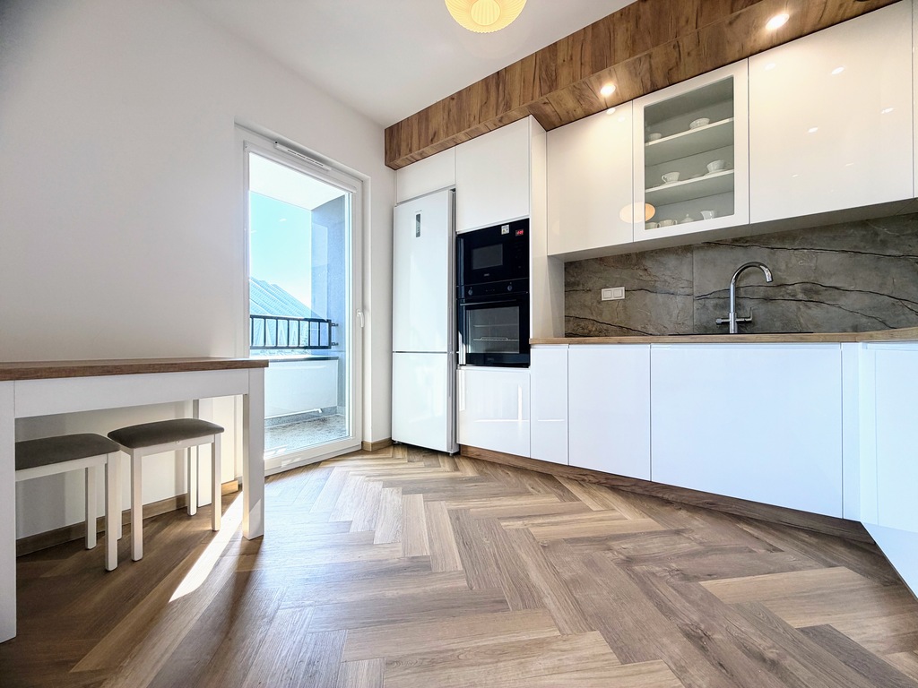 Wysoki standard, 2 pokoje, CT Residence