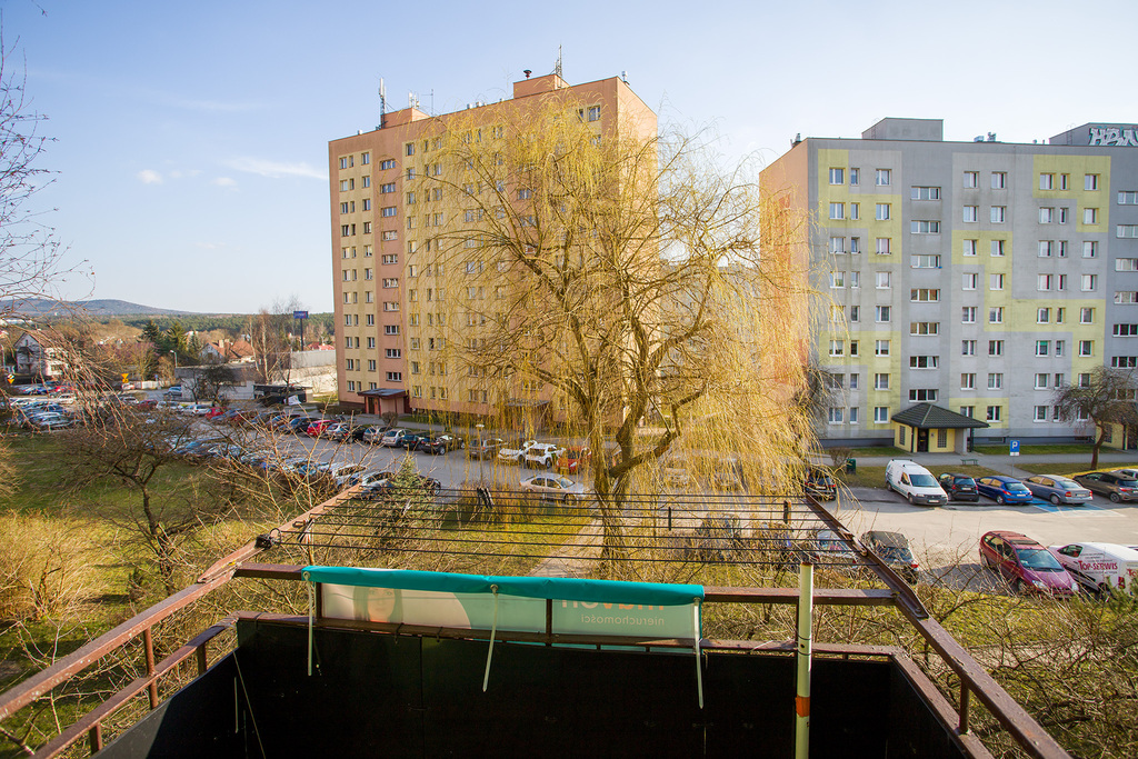 Mieszkanie 3-pokoje na os. Podkarczówka