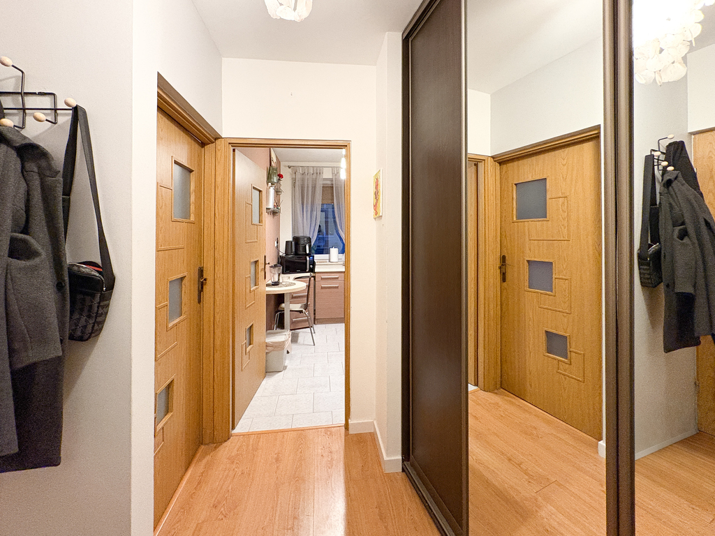 Kawalerka z osobną kuchnią ul. Fieldorfa-Nila, 32m