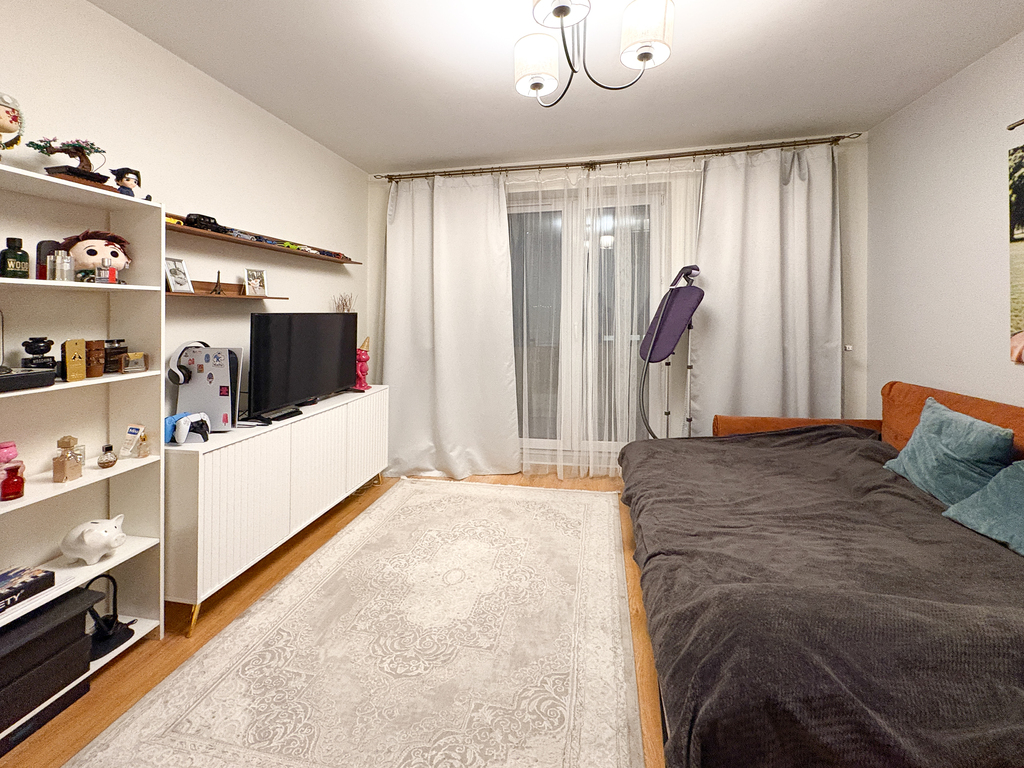 Kawalerka z osobną kuchnią ul. Fieldorfa-Nila, 32m